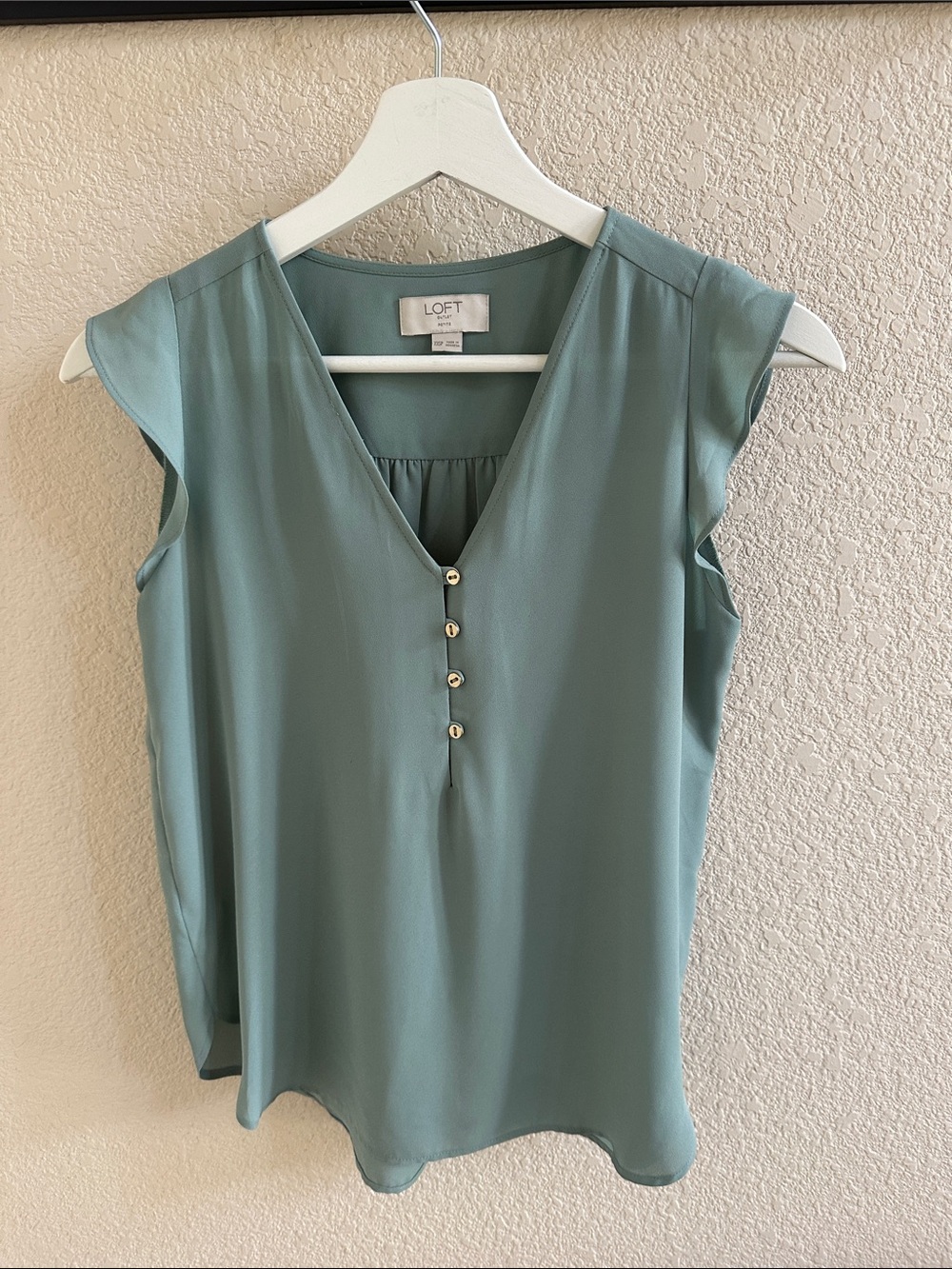 LOFT Seafoam Green V-Neck Cap Sleeve Button Front Blouse XXSP